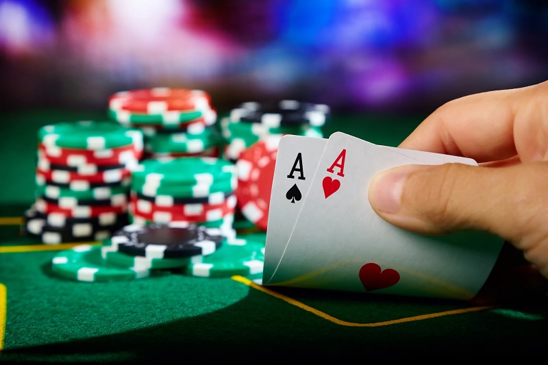 Tìm hiểu bài rác trong Poker là gì?